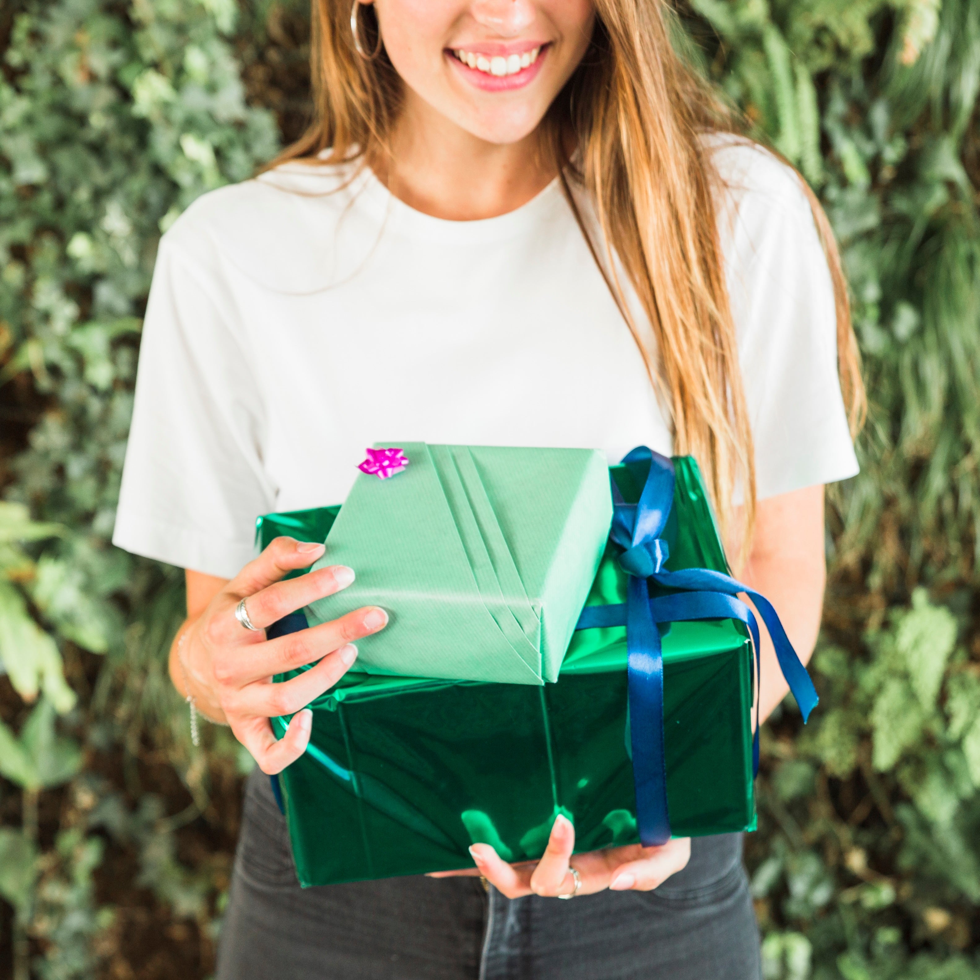 Why TheGiftShop.SG Is Your Go-To Partner for Corporate Gifts in Singapore